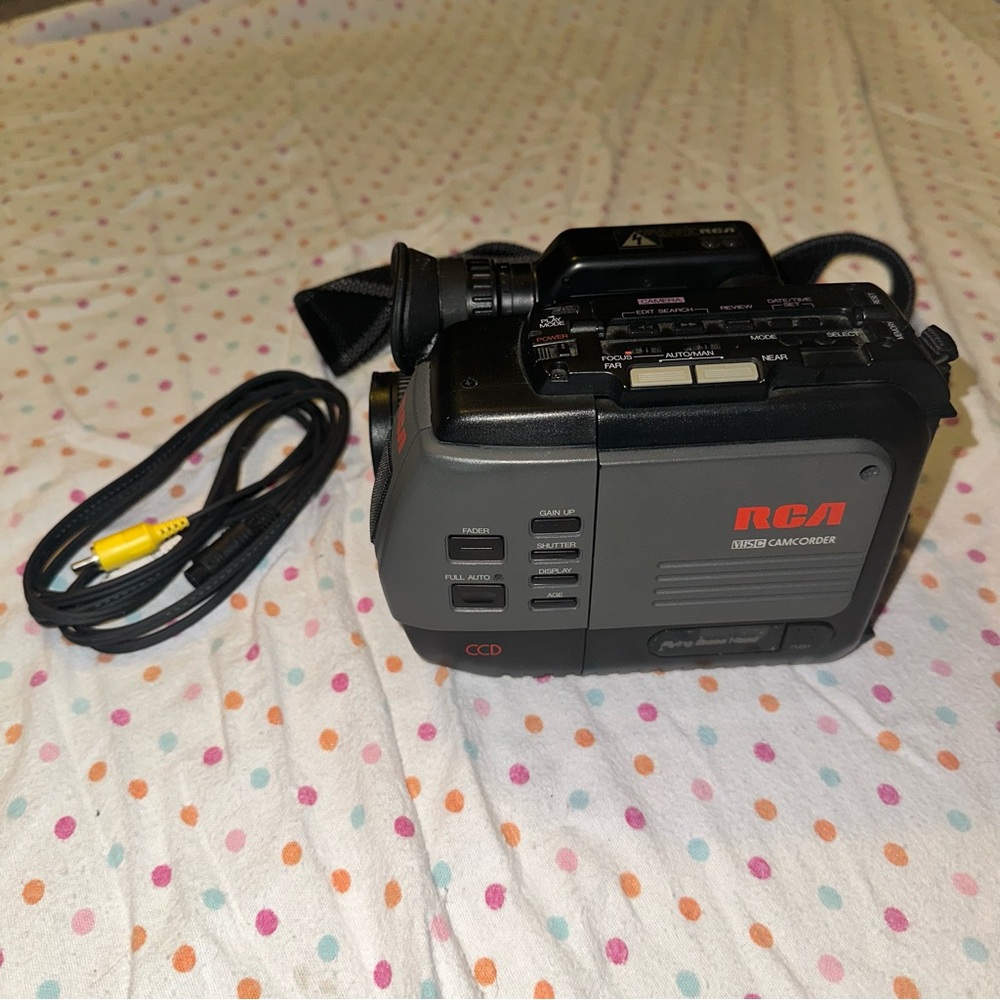 RCA VHSC Camcorder YU30595G - Untested - Strap & RCA Cable - VCR Era Gem